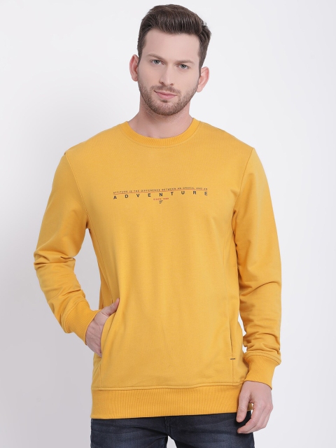 

t-base Men Yellow Printed Sweatshirt