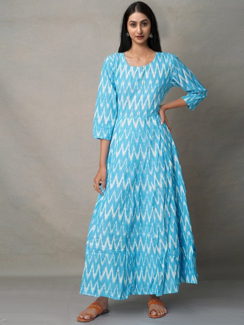

Unnati Silks Women Blue & White Geometric Printed Handloom Anarkali Kurta