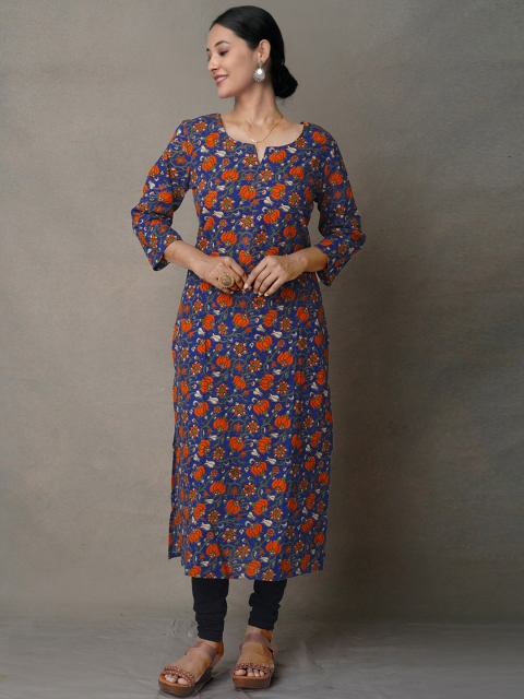 

Unnati Silks Women Blue & Red Floral Printed Handloom Kurta