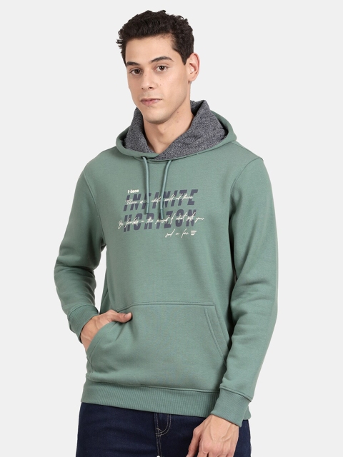 

t-base Men Green Printed Hooded Sweatshirt