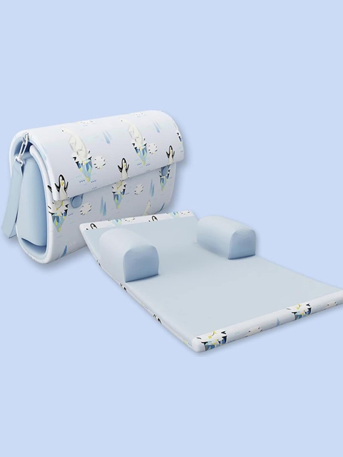 

Fancy Fluff Boys Blue Printed Organic Cotton Bed With Bag