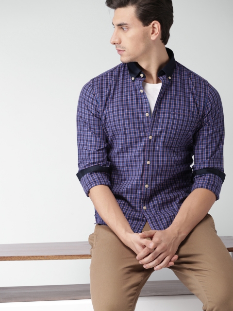 

INVICTUS Men Purple & Blue Slim Fit Checked Casual Shirt