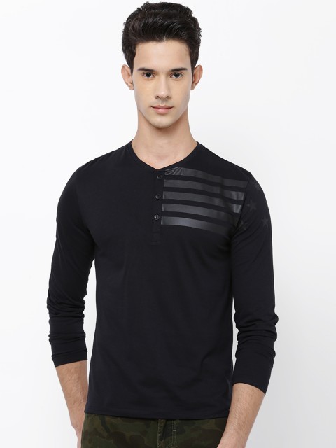 

LOCOMOTIVE Men Black Striped Detail V-Neck T-shirt