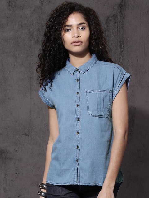 

Roadster Women Blue Regular Fit Solid Casual Shirt