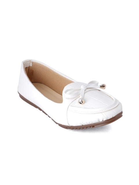 

Style Shoes Women White Textured Ballerinas with Bows Flats