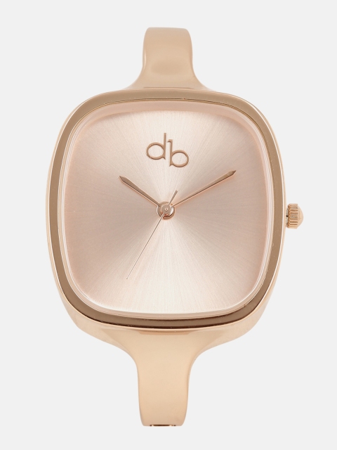 

DressBerry Women Gold-Toned Analogue Watch MFB-PN-WTH-6122L