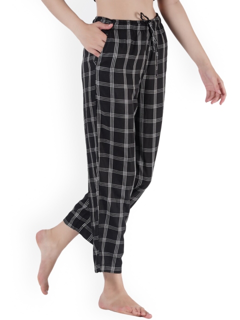 

Dreamz by Pantaloons Women Black Checked Lounge Pants