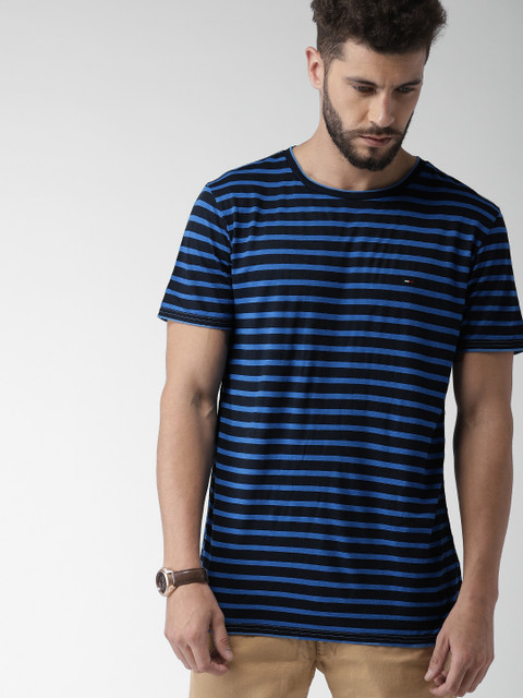 

Tommy Hilfiger Men Blue & Black Striped Round Neck T-Shirt