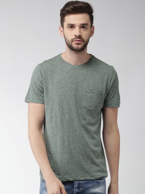 

Tommy Hilfiger Men Grey Solid Round Neck T-shirt