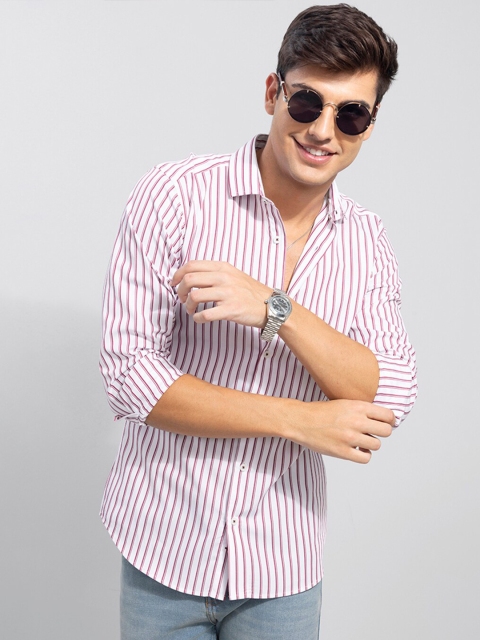 

Snitch Men Red & White Slim Fit Striped Cotton Casual Shirt