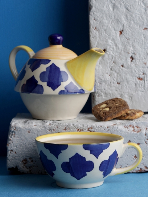 

MIAH DECOR Blue & Off-White Hand-painted Kettle Set