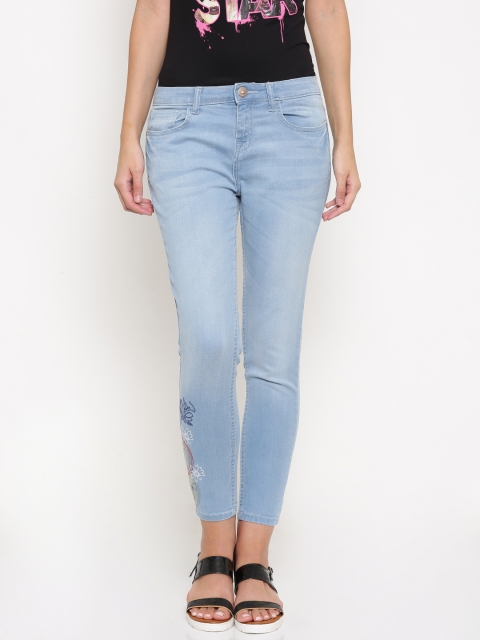 

Jealous 21 Women Blue Hottie Slim Fit Mid-Rise Clean Look Stretchable Jeans