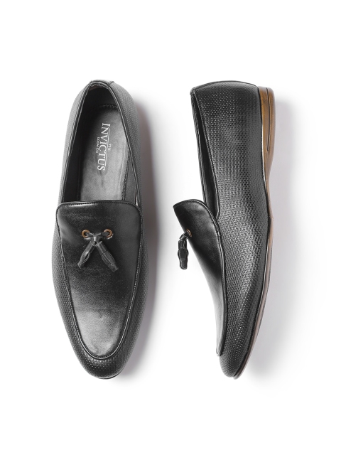 

INVICTUS Men Black Tasselled Textured Semiformal Slip-Ons