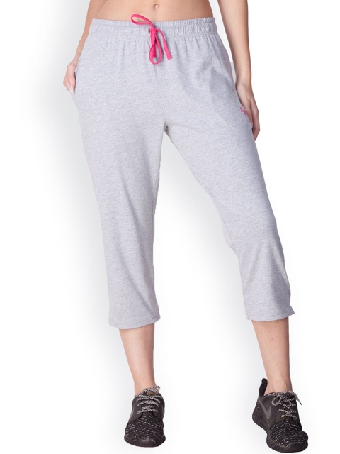 

LYRA Women Grey Melange Solid Three-Fourth Length Yoga Track Pant