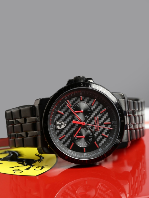 

SCUDERIA FERRARI Men Black Multi-Function Analogue Watch 0830454