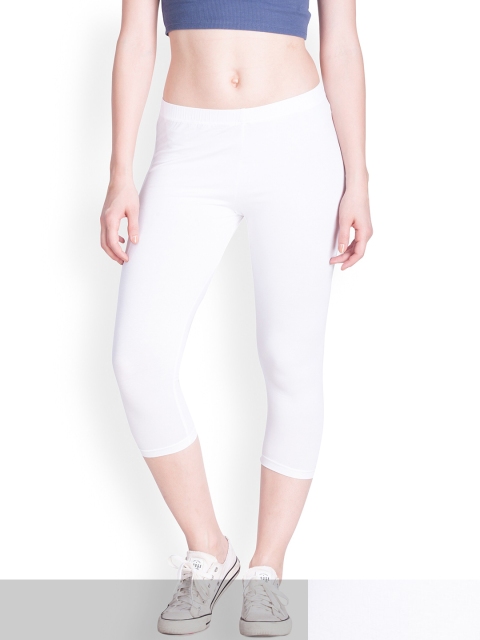 

LYRA Women White Solid Cotton Regular Fit Capris