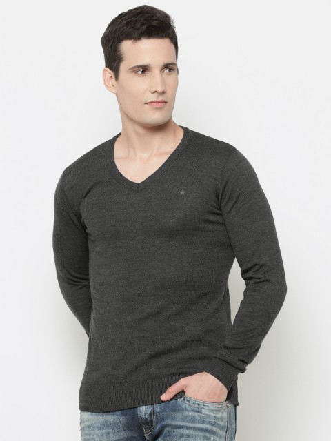 

Louis Philippe Men Charcoal Grey Solid Sweater