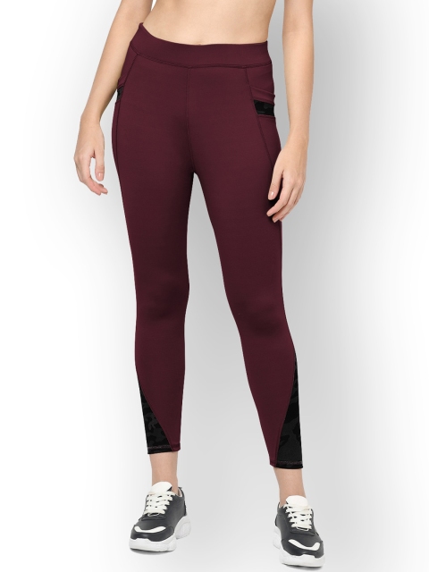 

SHARKTRIBE Women Maroon Solid Tights