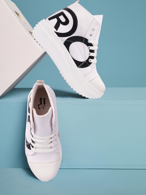 

TWIN TOES Women White & Black Printed Regular Lace-Up Boots