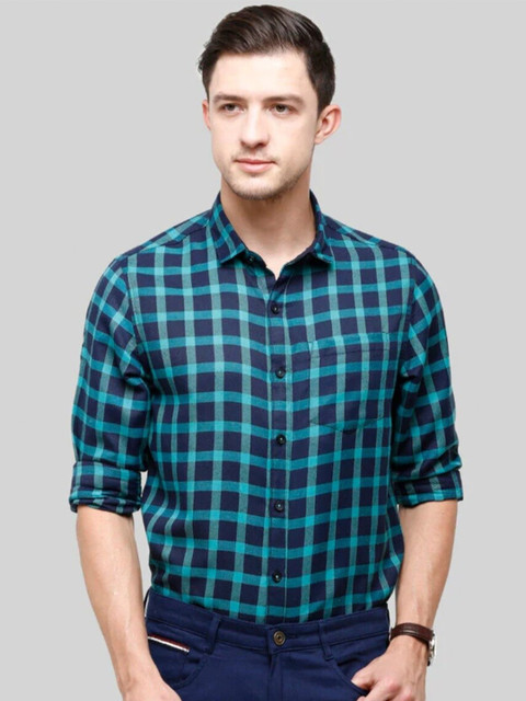 

TRENDZO Men Green Checked Casual Shirt