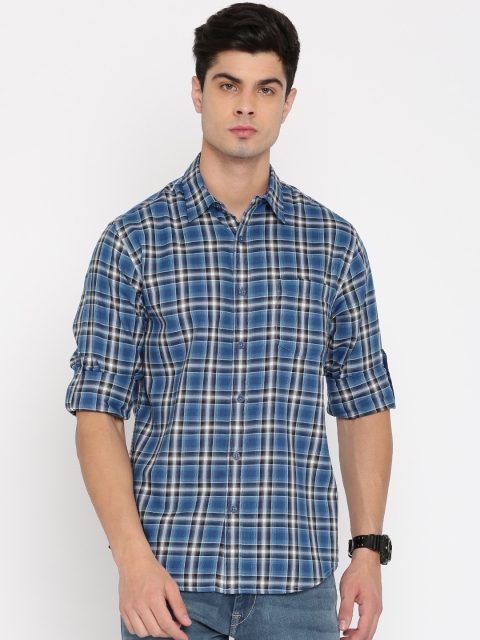 

HERE&NOW Men Blue & Black Regular Fit Checked Casual Shirt
