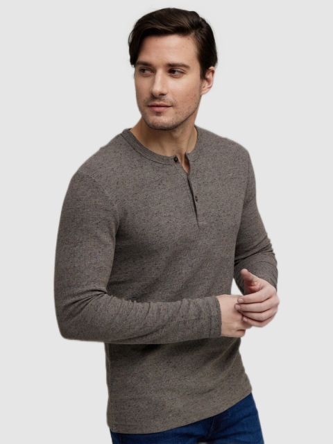 

Celio Men Charcoal Henley Neck Slim Fit Cotton T-shirt