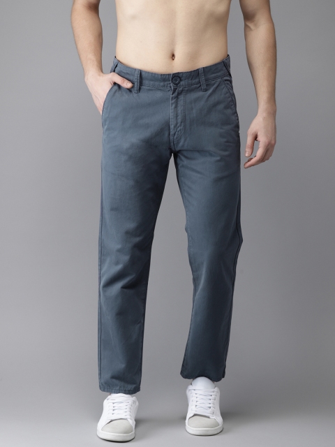 

HERE&NOW Men Grey Slim Fit Solid Chinos
