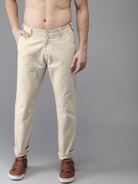 

HERE&NOW Men Beige Slim Fit Solid Chinos Trousers