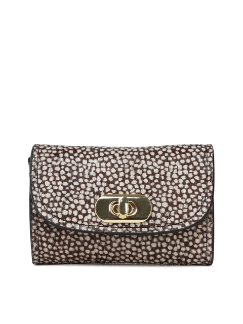

Accessorize Brown Animal Print Clutch