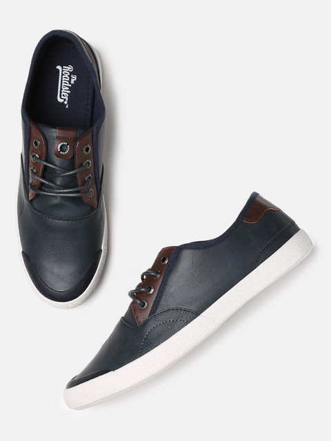 

Roadster Men Navy Blue Sneakers