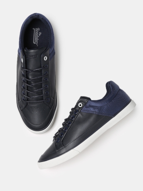 

Roadster Men Navy Blue Sneakers
