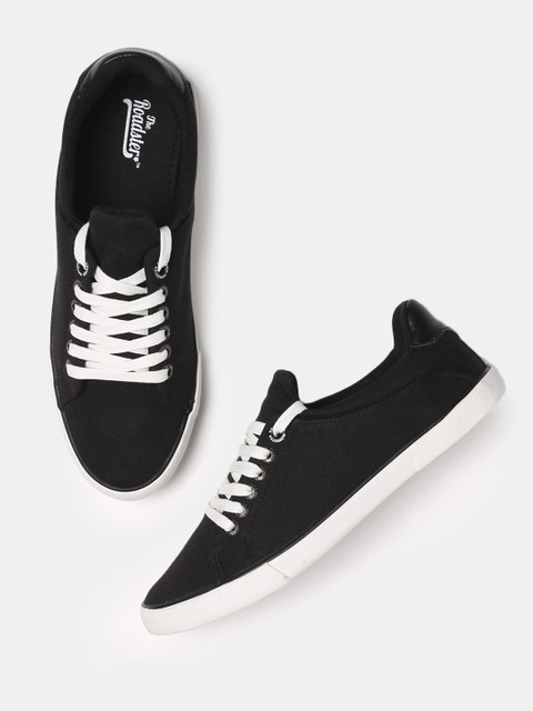 

Roadster Men Black Sneakers