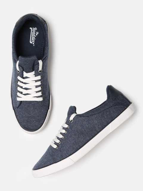 

Roadster Men Navy Blue Sneakers