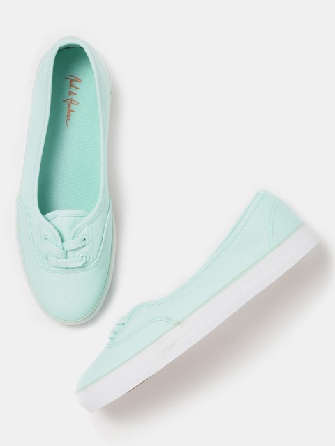 

Mast & Harbour Women Mint Green Sneakers
