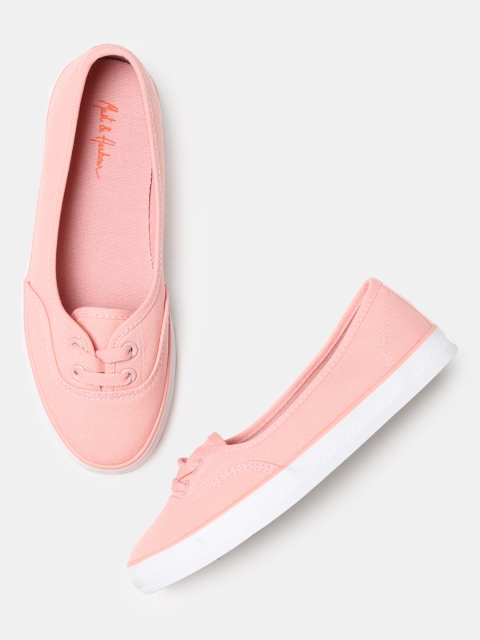 

Mast & Harbour Women Pink Sneakers