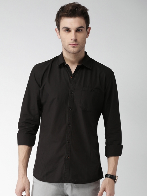 

Mast & Harbour Men Black Regular Fit Solid Casual Shirt