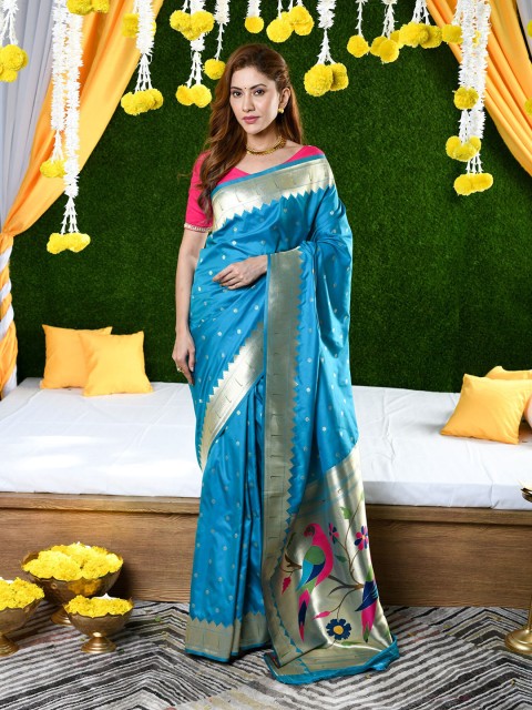 

BEATITUDE Blue & Green Woven Zari Pure Silk Paithani Saree