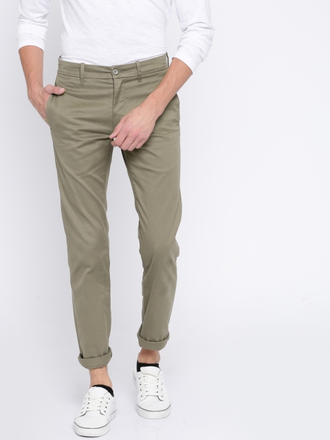 

Levis Men Khaki Slim Fit Solid Regular Trousers