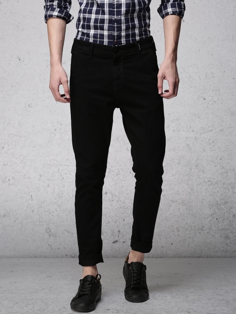 

Ecko Unltd Men Black Relaxed Slim Fit Mid-Rise Clean Look Stretchable Jeans