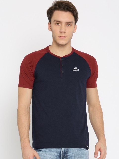 

Ecko Unltd Men Navy Blue Solid Henley Neck T-shirt