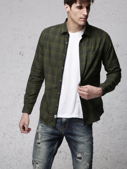 

Ecko Unltd Men Olive Green & Blue Regular Fit Checked Casual Shirt