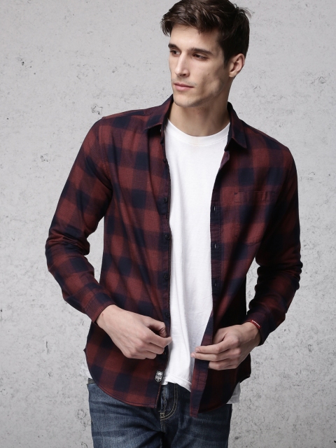 

Ecko Unltd Men Navy & Rust Red Regular Fit Checked Casual Shirt, Navy blue