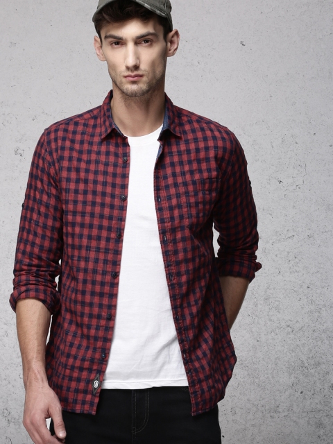 

Ecko Unltd Men Red & Navy Blue Slim Fit Checked Casual Shirt