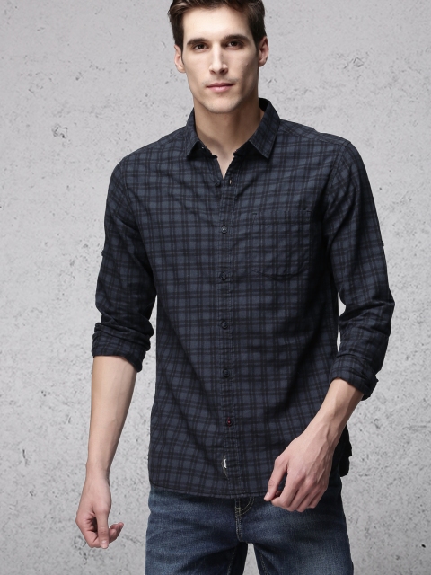 

Ecko Unltd Men Navy & Black Regular Fit Checked Casual Shirt, Navy blue