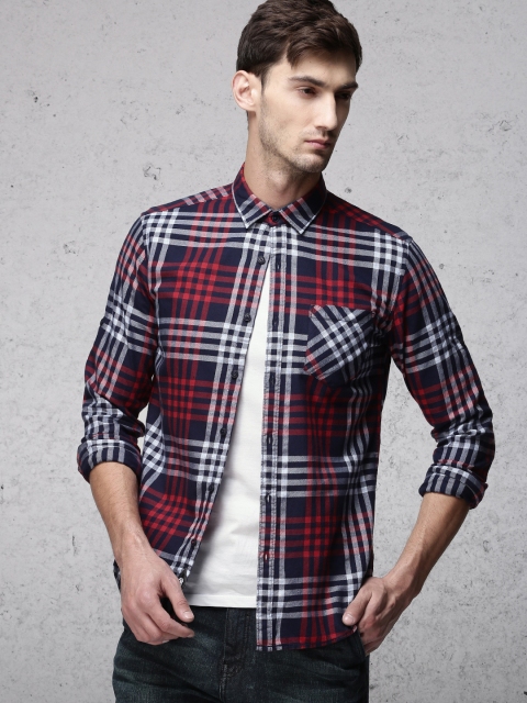 

Ecko Unltd Men Navy Blue & Red Slim Fit Checked Casual Shirt