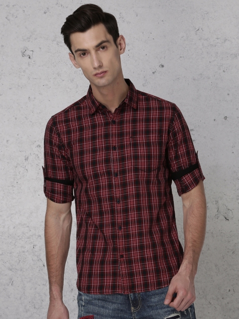 

Ecko Unltd Men Red & Black Slim Fit Checked Casual Shirt