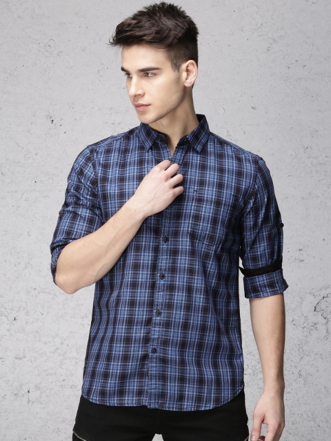 

Ecko Unltd Men Navy Blue & Black Slim Fit Checked Casual Shirt
