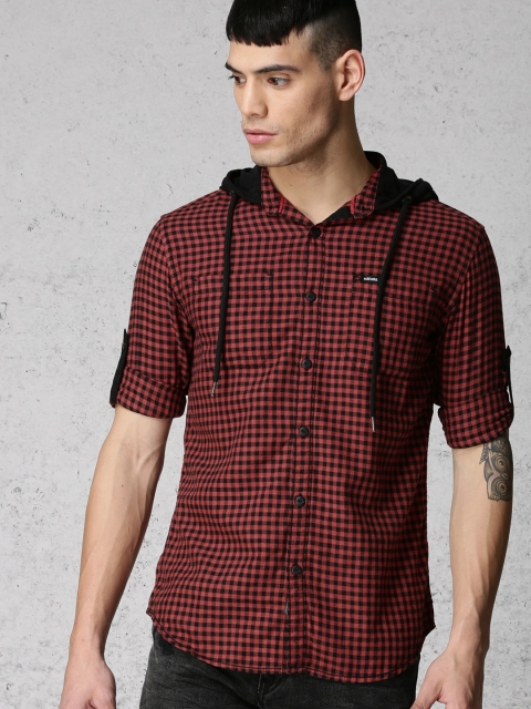 

Ecko Unltd Men Red & Black Slim Fit Checked Casual Shirt