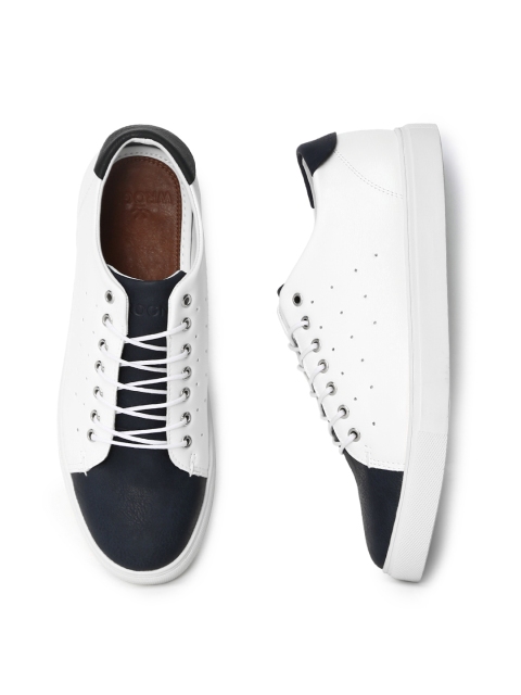 

WROGN Men White & Navy Colourblocked Sneakers