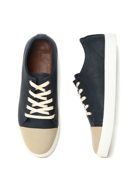 

WROGN Men Blue & Beige Sneakers